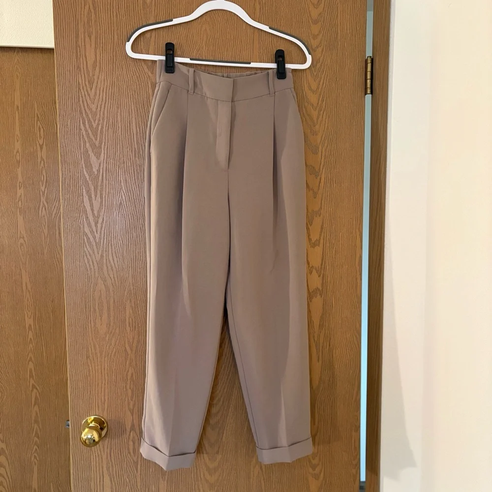 Aritzia Wilfred Beige Dashwood Trousers - Picture 1 of 4